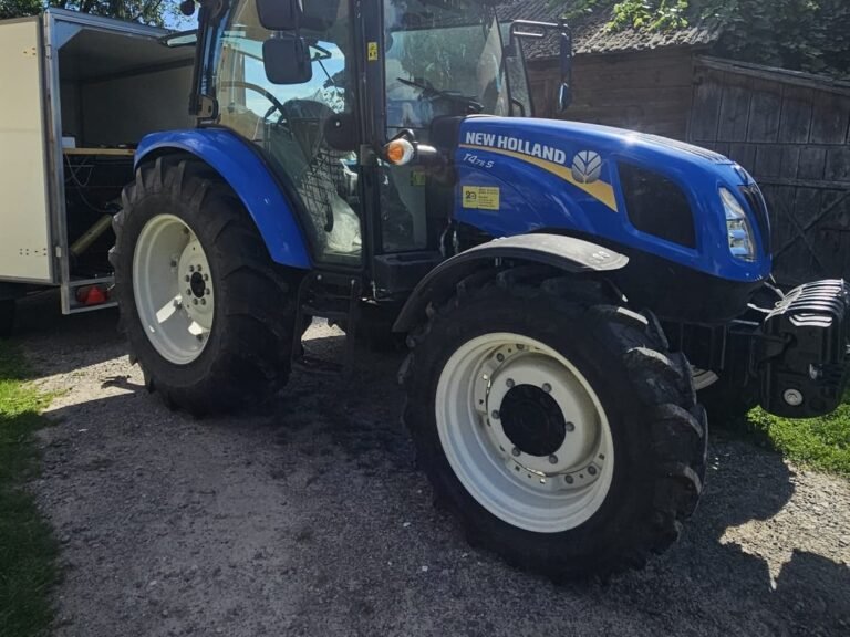 NEW HOLLAND T4.75S